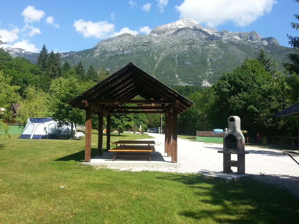 Camping Vodenca Hotel Bovec Eksteriør billede